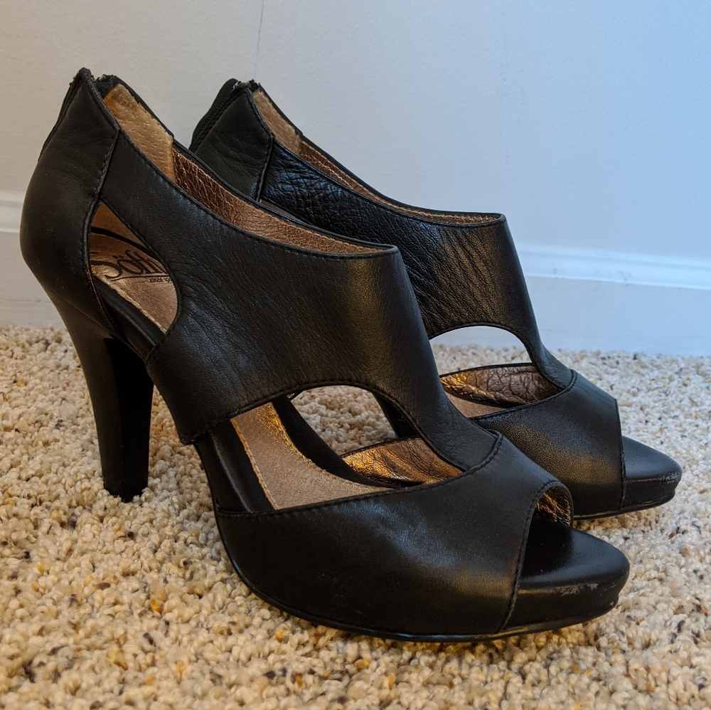 Sofft Black High Heels